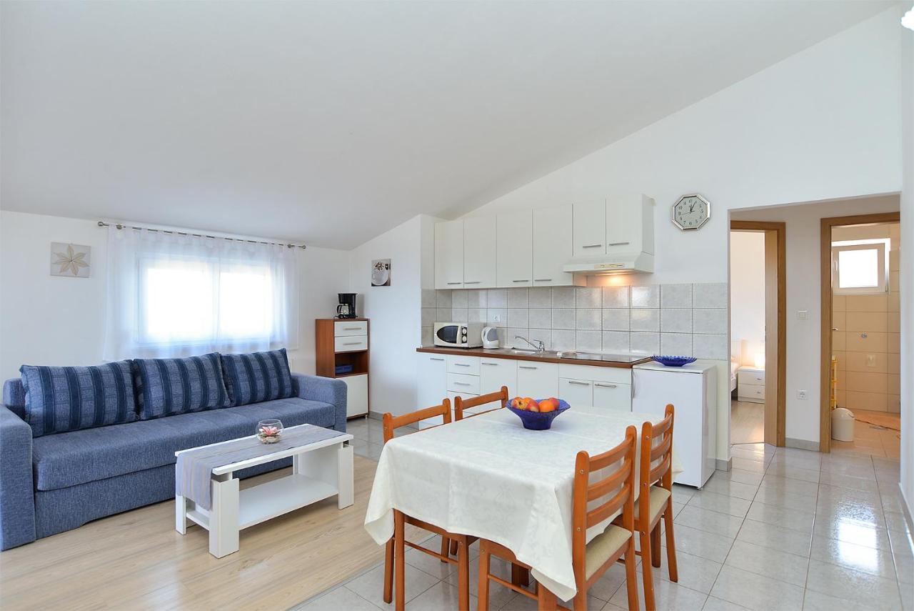 Apartma Apartments Jere 719