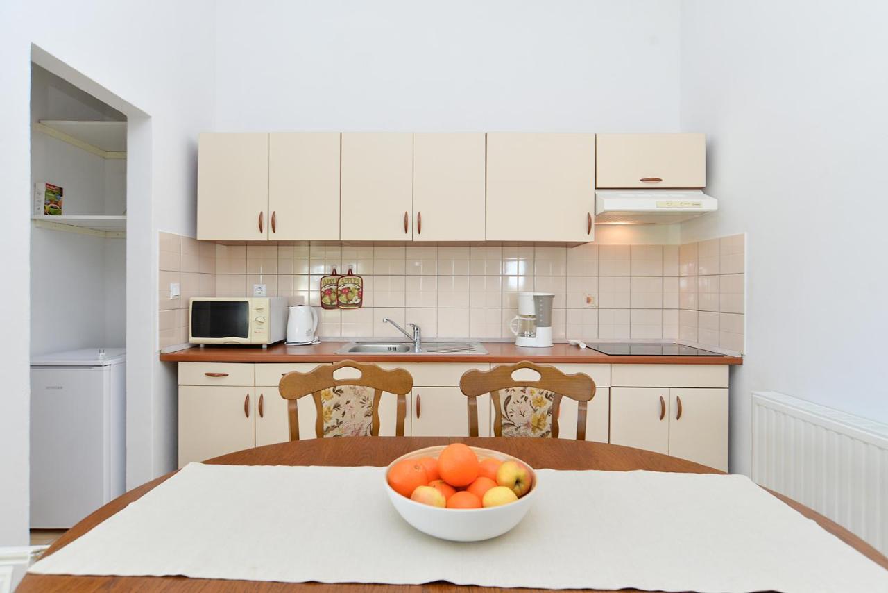 Apartma Apartments Jere 719 *